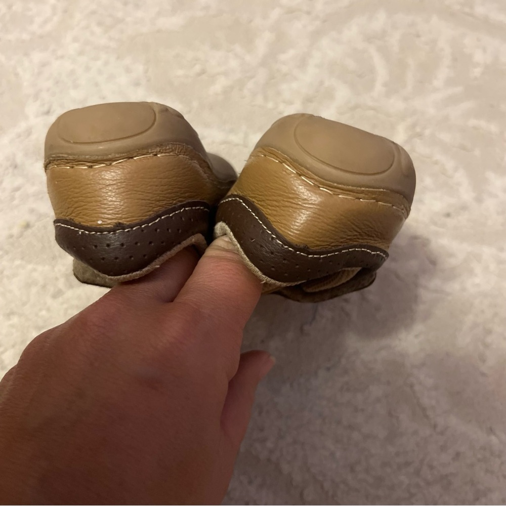 BiBi Tan and Brown Baby Walker Shoes Size 5.5 - Picture 7 of 9